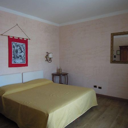 Hotel Sant'Agostino Paola Bagian luar foto